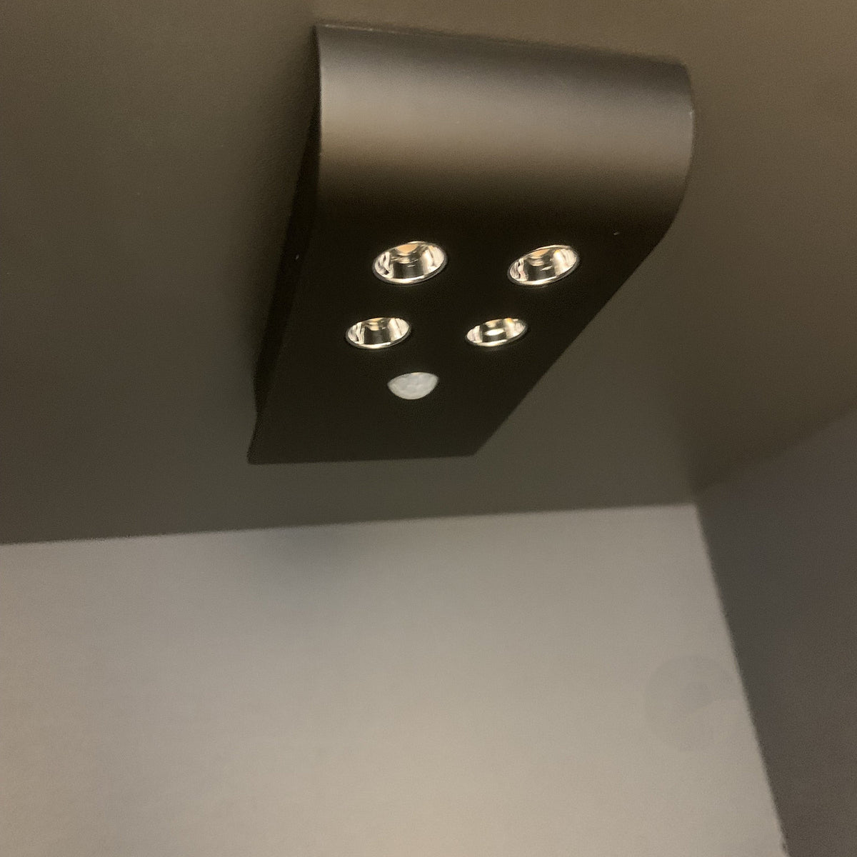 LED-Beleuchtung für Badschränke/Hochschränke - Default Title